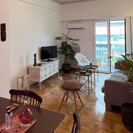 Comfortable 2-Bedroom Apartment Near City Center 100M From Metro Athens Exterior photo