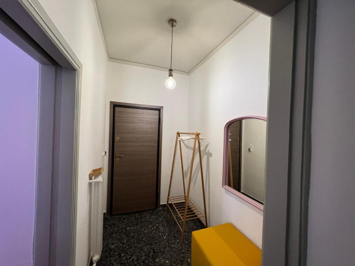 Comfortable 2-Bedroom Apartment Near City Center 100M From Metro Athens Exterior photo