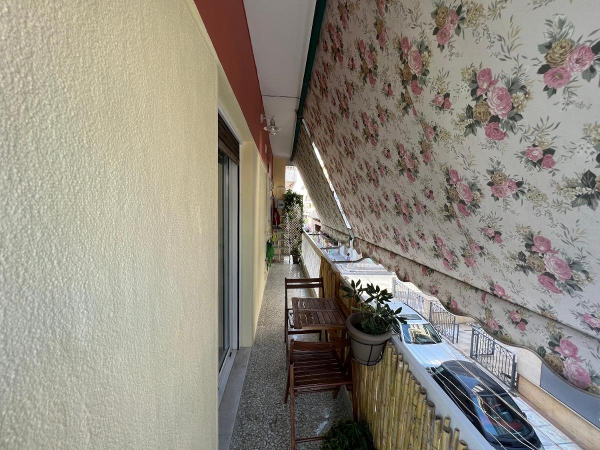 Comfortable 2-Bedroom Apartment Near City Center 100M From Metro Athens Exterior photo