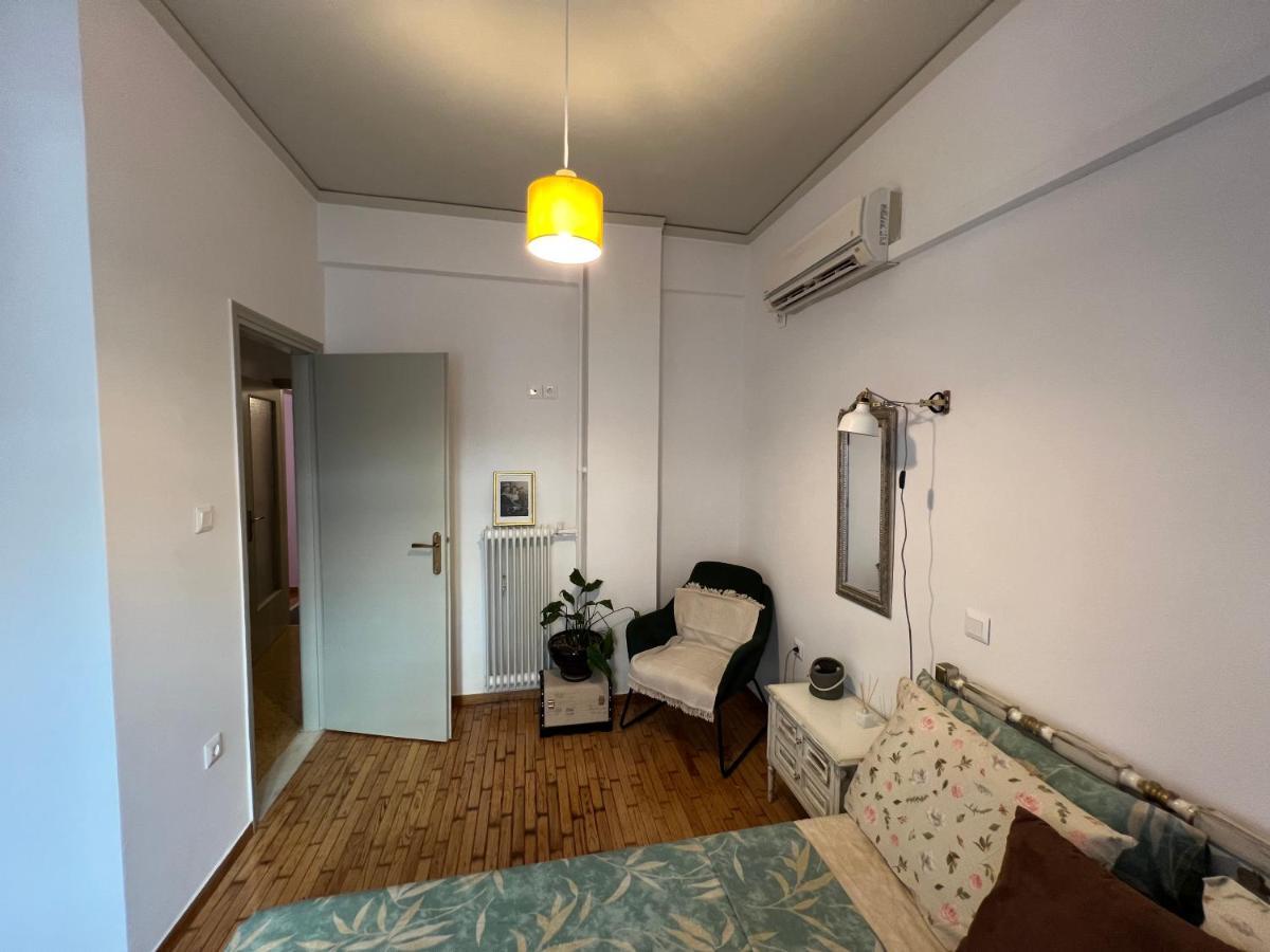 Comfortable 2-Bedroom Apartment Near City Center 100M From Metro Athens Exterior photo